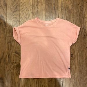 Gap t shirt